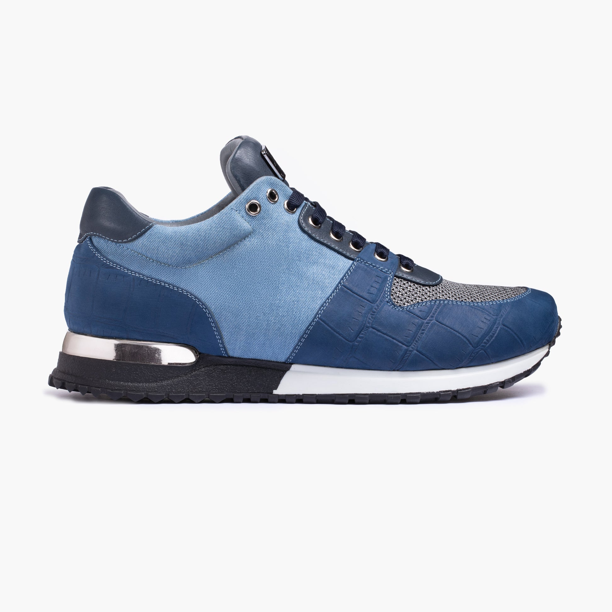 Кроссовки из кожи и денима