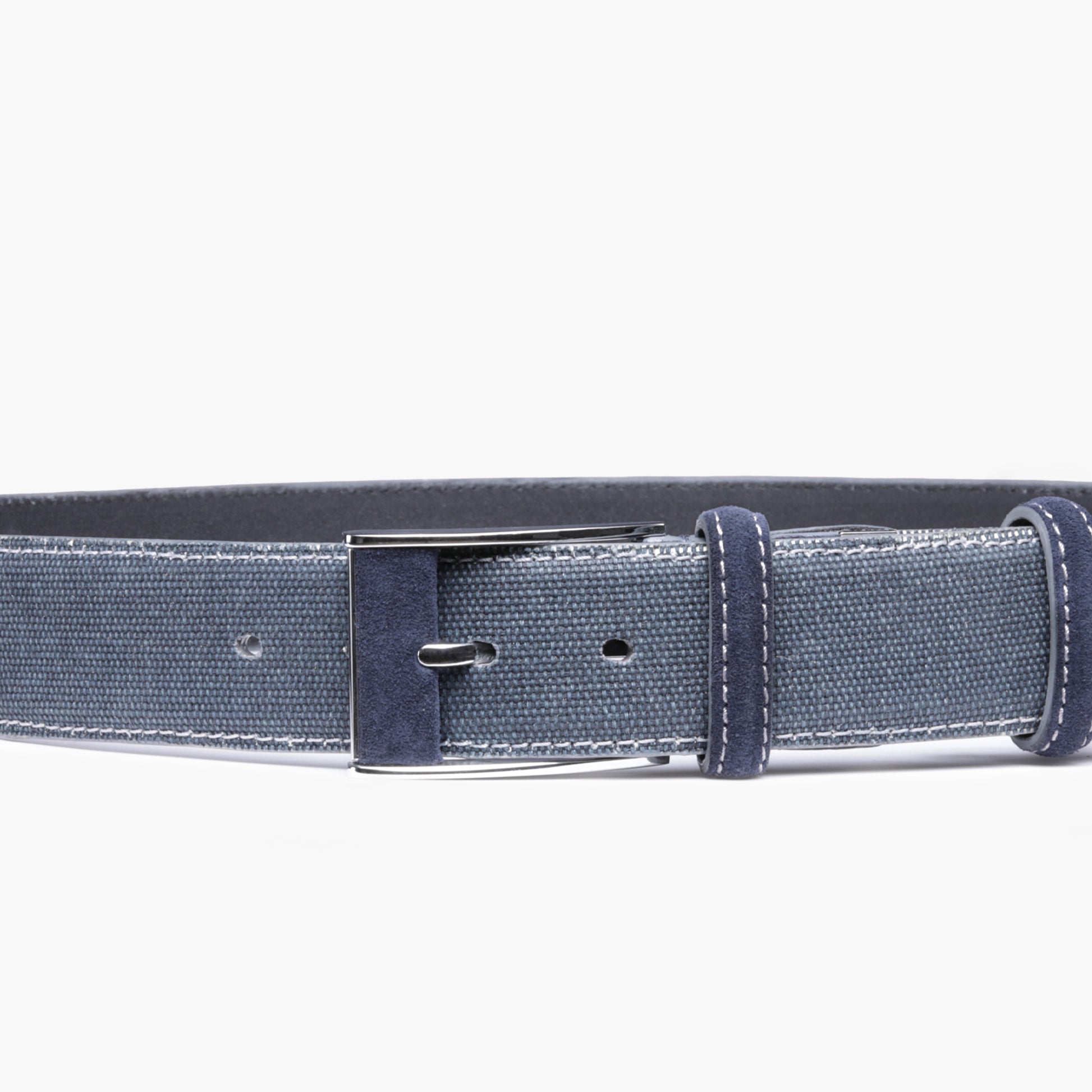 Темно-синий ремень из замши