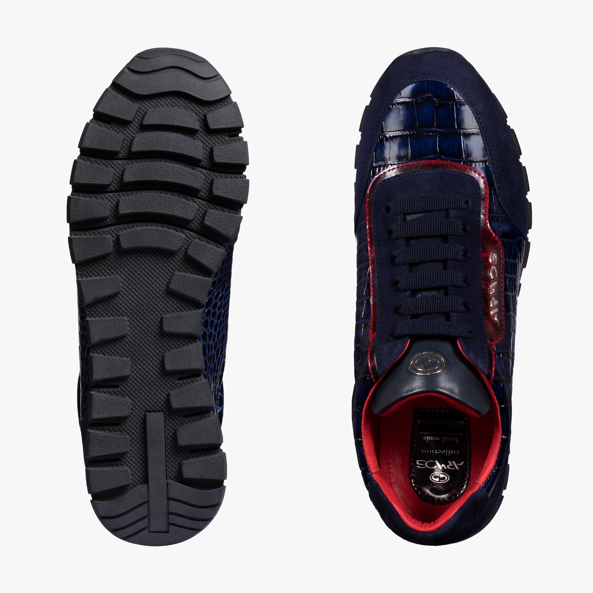 Замшевые кроссовки с крокодиловым принтом