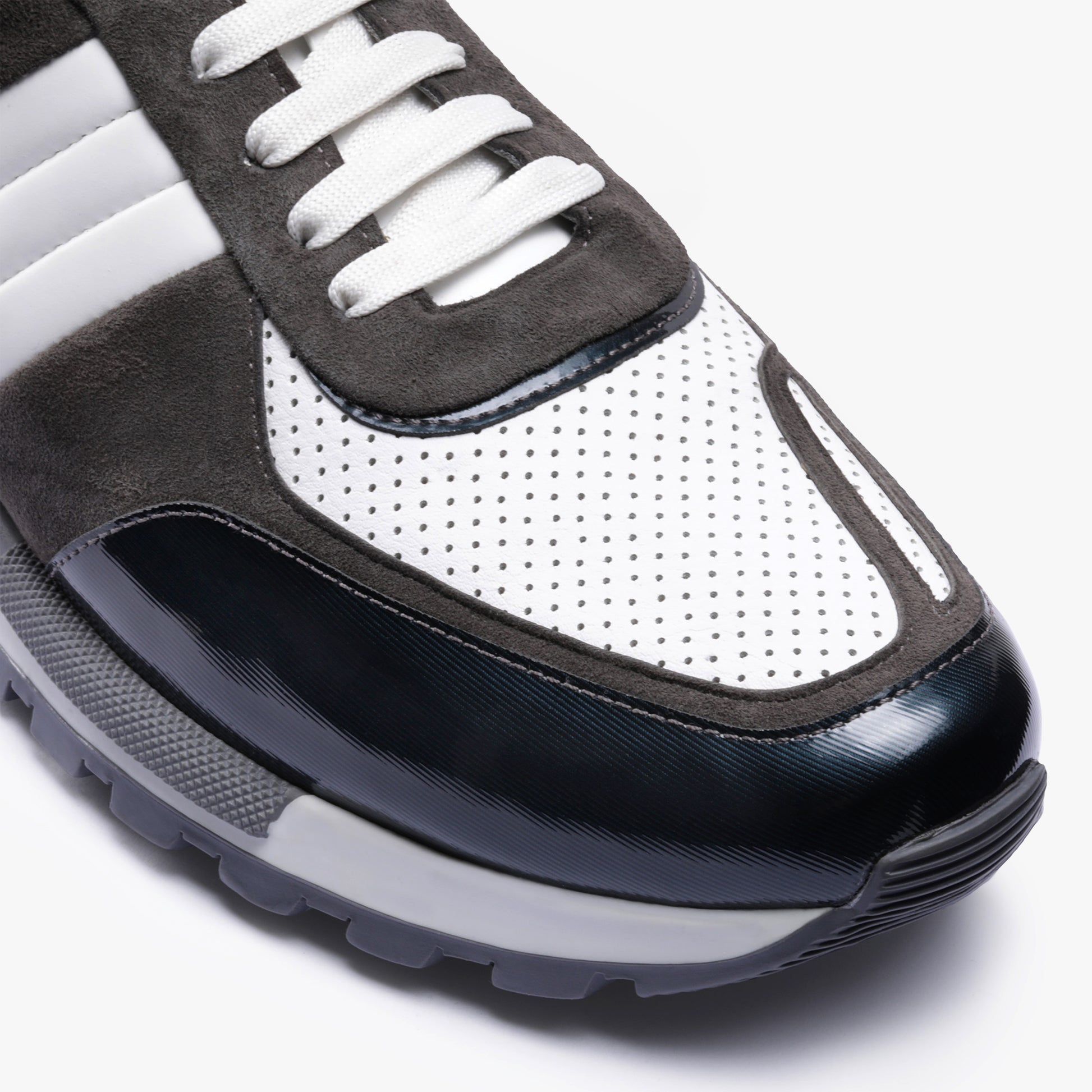 Мужские кожаные кроссовки