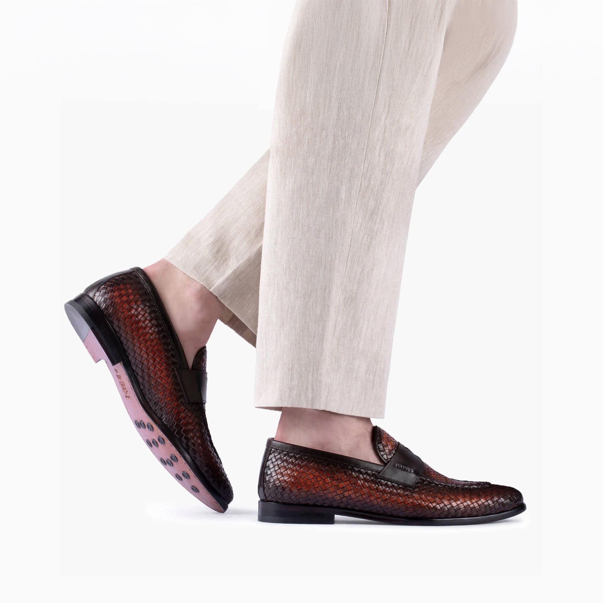 Плетеные лоферы - шойсы с патинажем