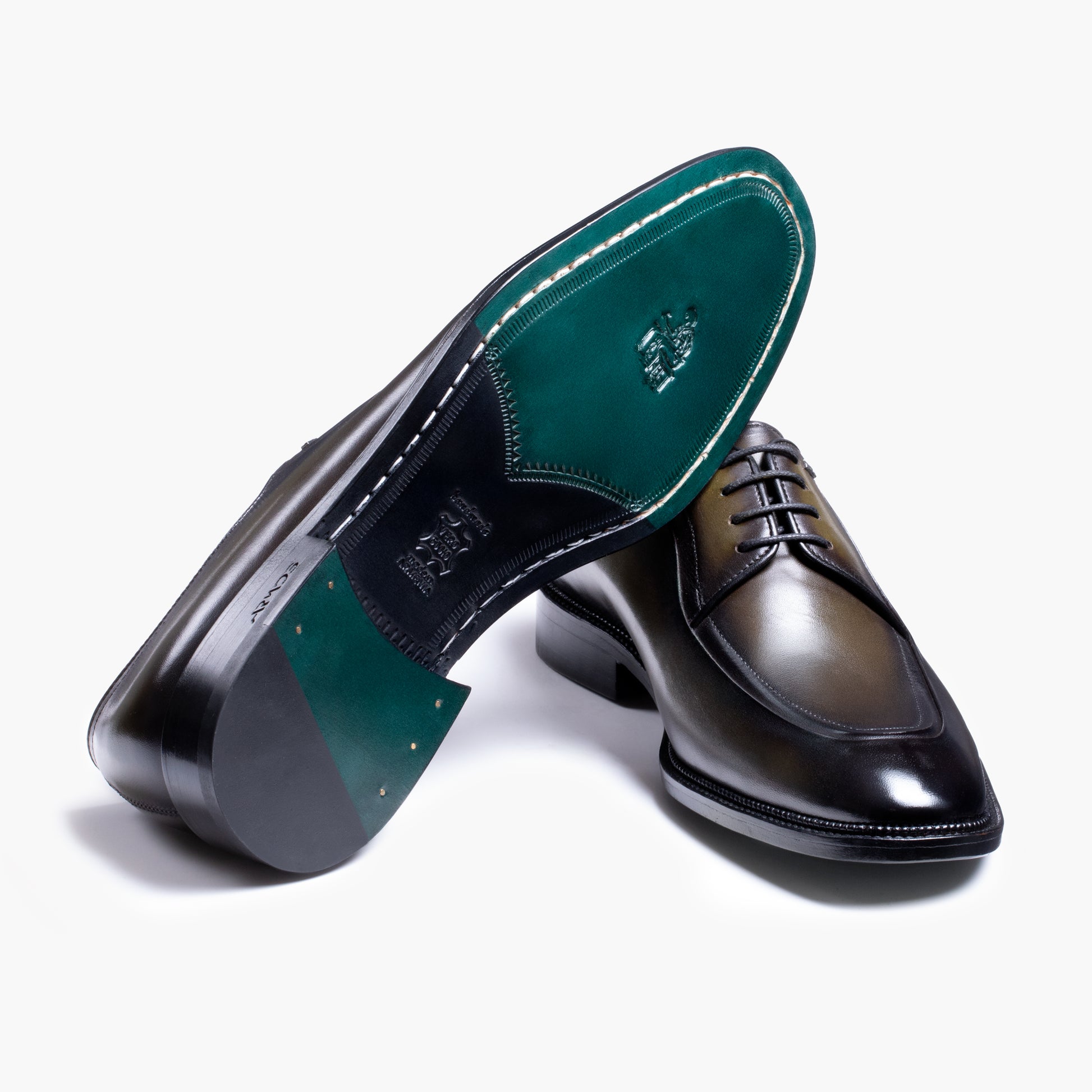 Туфли-броги с патинажем