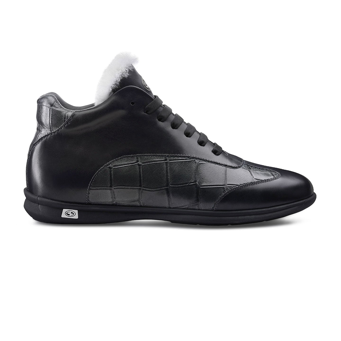 Утепленные кроссовки с крокодиловым принтом