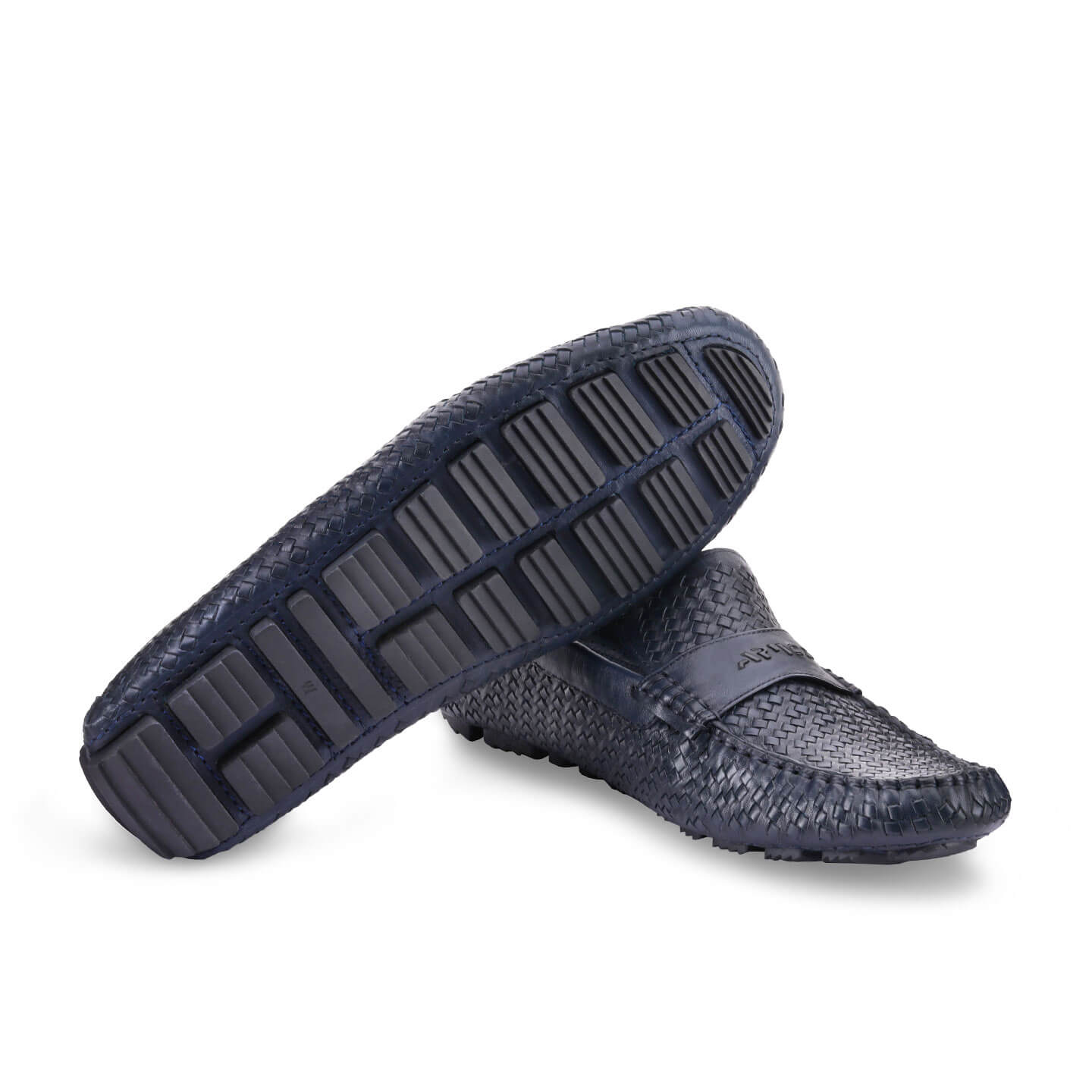 Синие плетеные мокасины