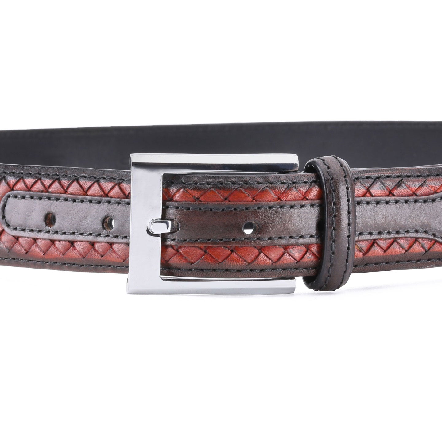 Рыже-коричневый ремень с плетением