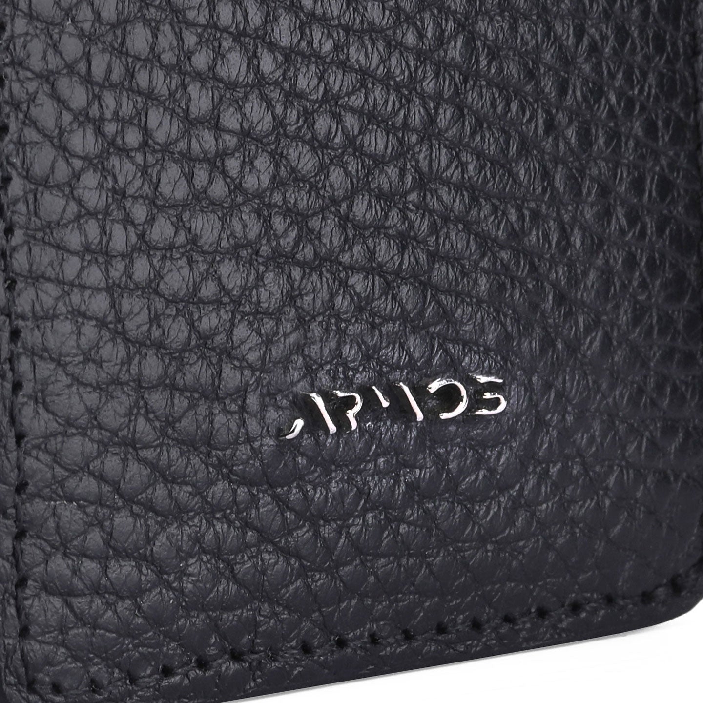 Кожаный футляр для кредитных карт