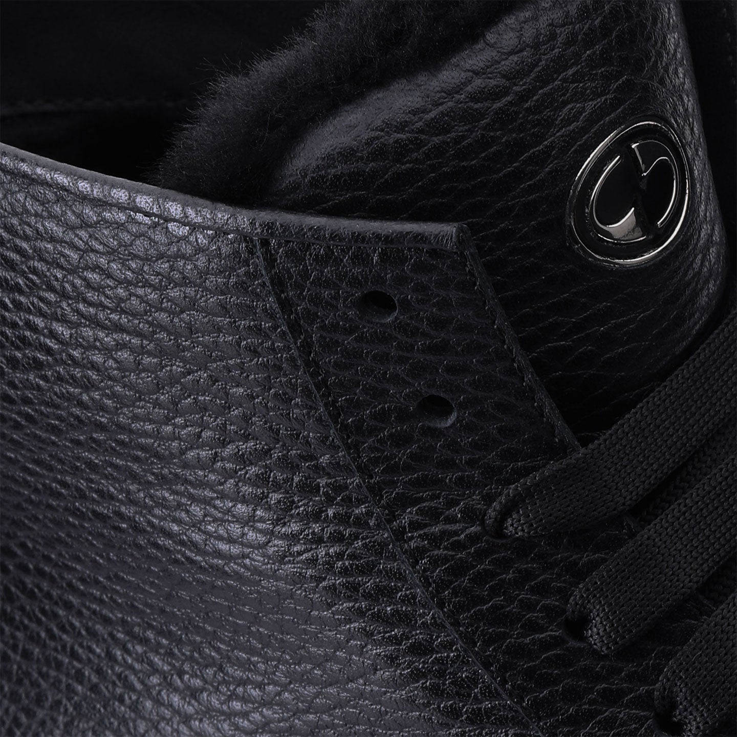 Утеплённые высокие ботинки в интернет магазине онлайн