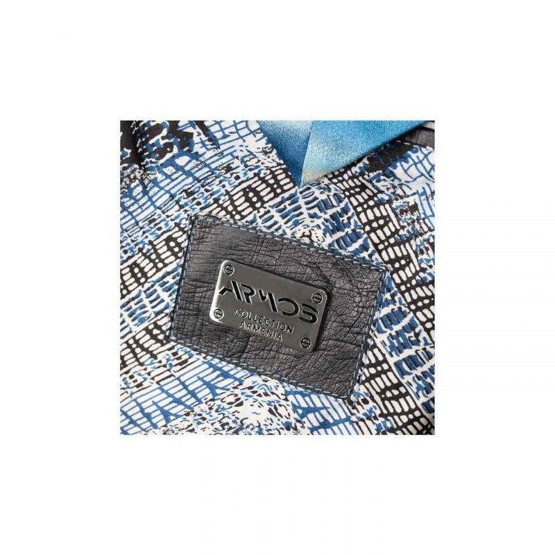 Пиджак из кожи крокодила и льняной ткани