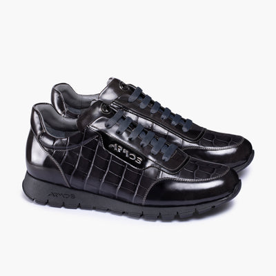 Замшевые кроссовки с крокодиловым принтом