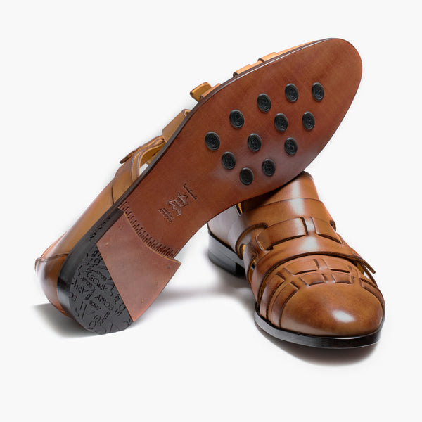 Сандалии на кожаной подошве