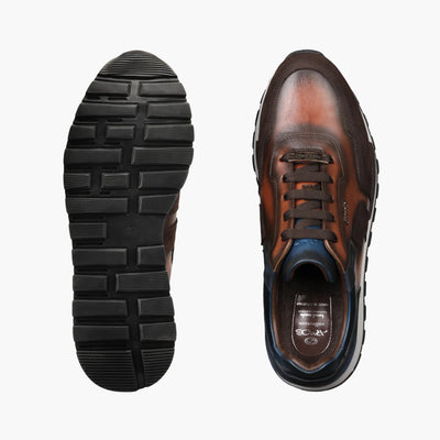 Коричневые зимние кроссовки