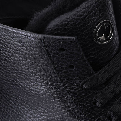 Утеплённые высокие ботинки с мехом