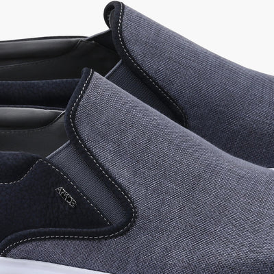 Серые слипоны из нубука и текстиля