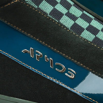 Кожаные сникеры с шахматным орнаментом